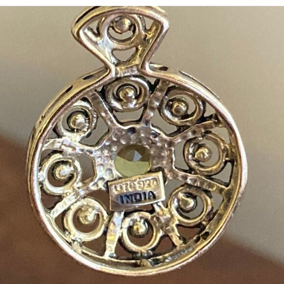 UTC India Gold Over 925 Silver Peridot Earrings - Picture 6 of 6